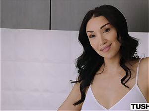 TUSHY Ariana Marie rosy pucker widely opened